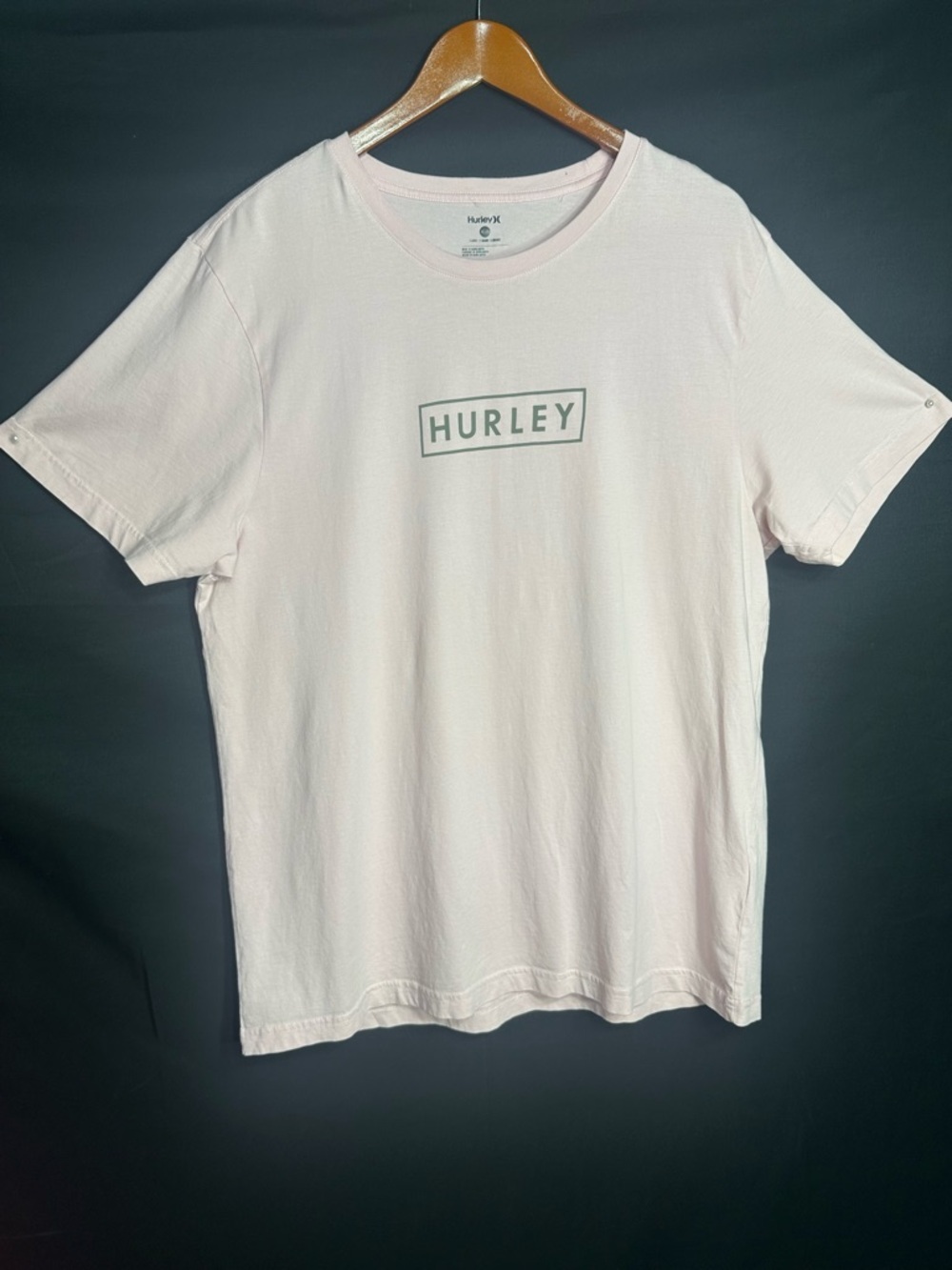 Hurley Light Pink Box Logo Short Sleeve Tee XL like new